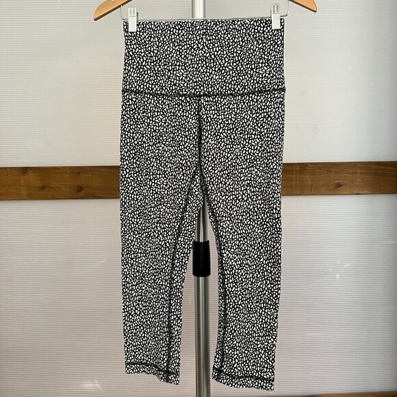 Lululemon Wunder Under Crop Hi-Rise Active Leggings Miss Mosaic Black Sz 8 - Picture 2 of 14